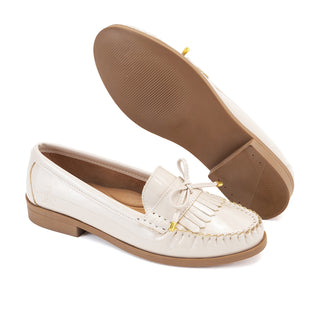 Mocasin Style Malva Hueso